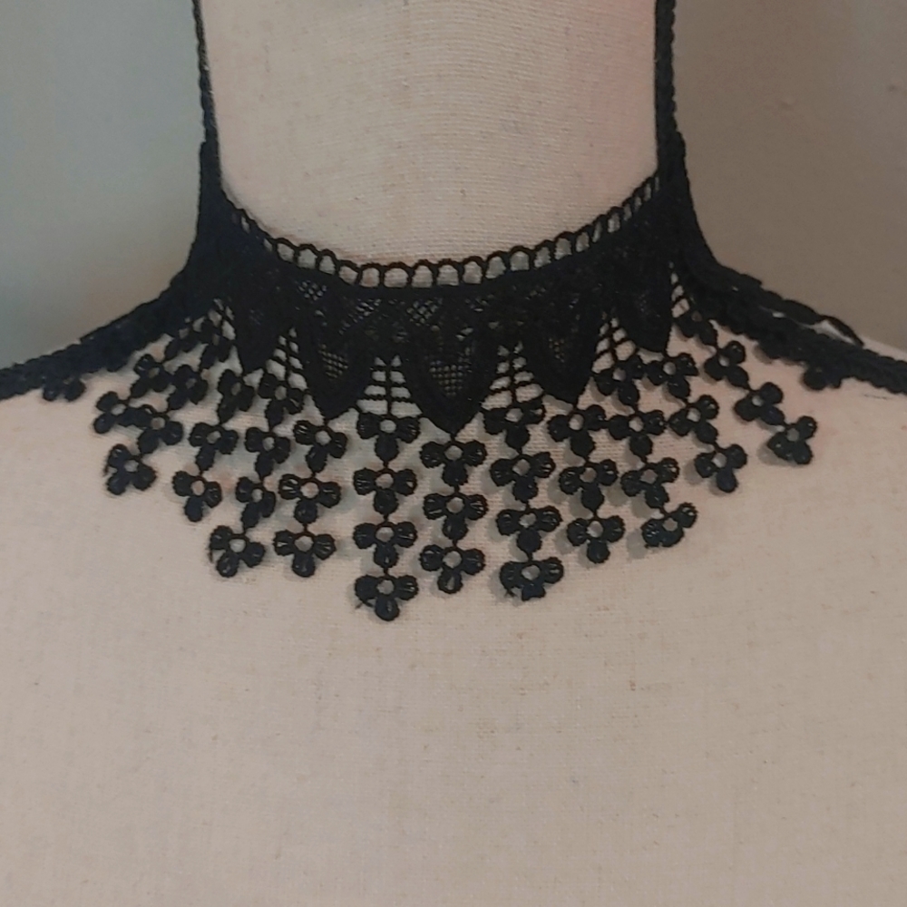 Haute & Rebellious Crochet Choker